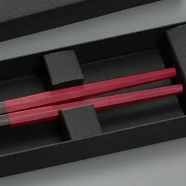 八角箸 日本うさぎ 赤 230mm 高級 箸 贈答用 箸 銘木 燕三条製  [マルナオ]