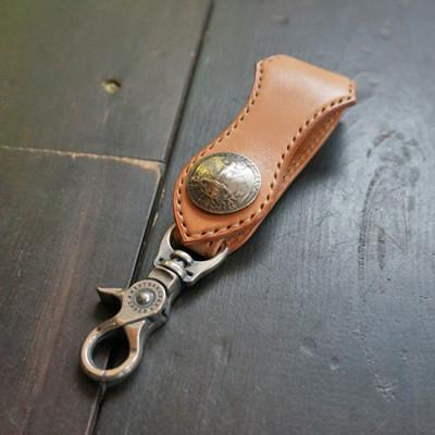ふるさと納税 鹿屋市 完全オリジナル【ベンズレザー】の牛革を使ったキーフック　1947