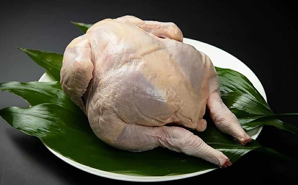 大山町産ハーブチキン丸鶏(中抜き１羽 約1.8～2.5ｋｇ)