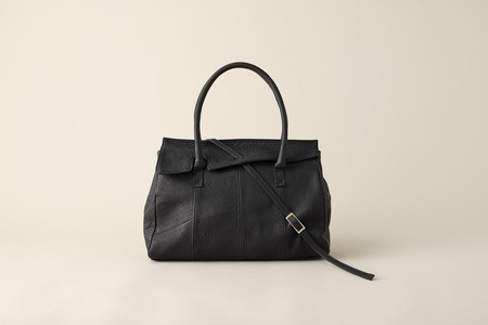 OBI（革のカシミヤ 郡上市産 明宝鹿革バッグ）ブラック