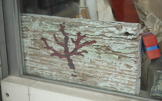 当返礼品は【カラー:ブラック】【サイズ:Lサイズ】となります。ご注意ください。