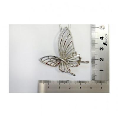 ふるさと納税 中央市 Pt950蝶モチーフダイヤモンドネックレス |  | 02