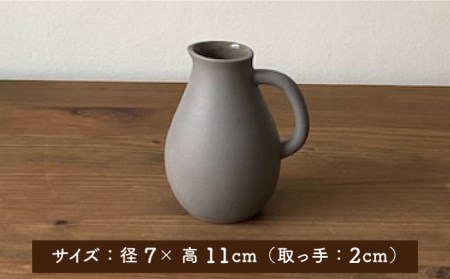 【美濃焼】piccola(ピッコラ) 一輪挿し pitcher(ピッチャー) グレー 【金新製陶所】インテリア 雑貨 花瓶 一輪挿し お花 コンパクト グレー 灰 写真映え かわいい シンプル おしゃ