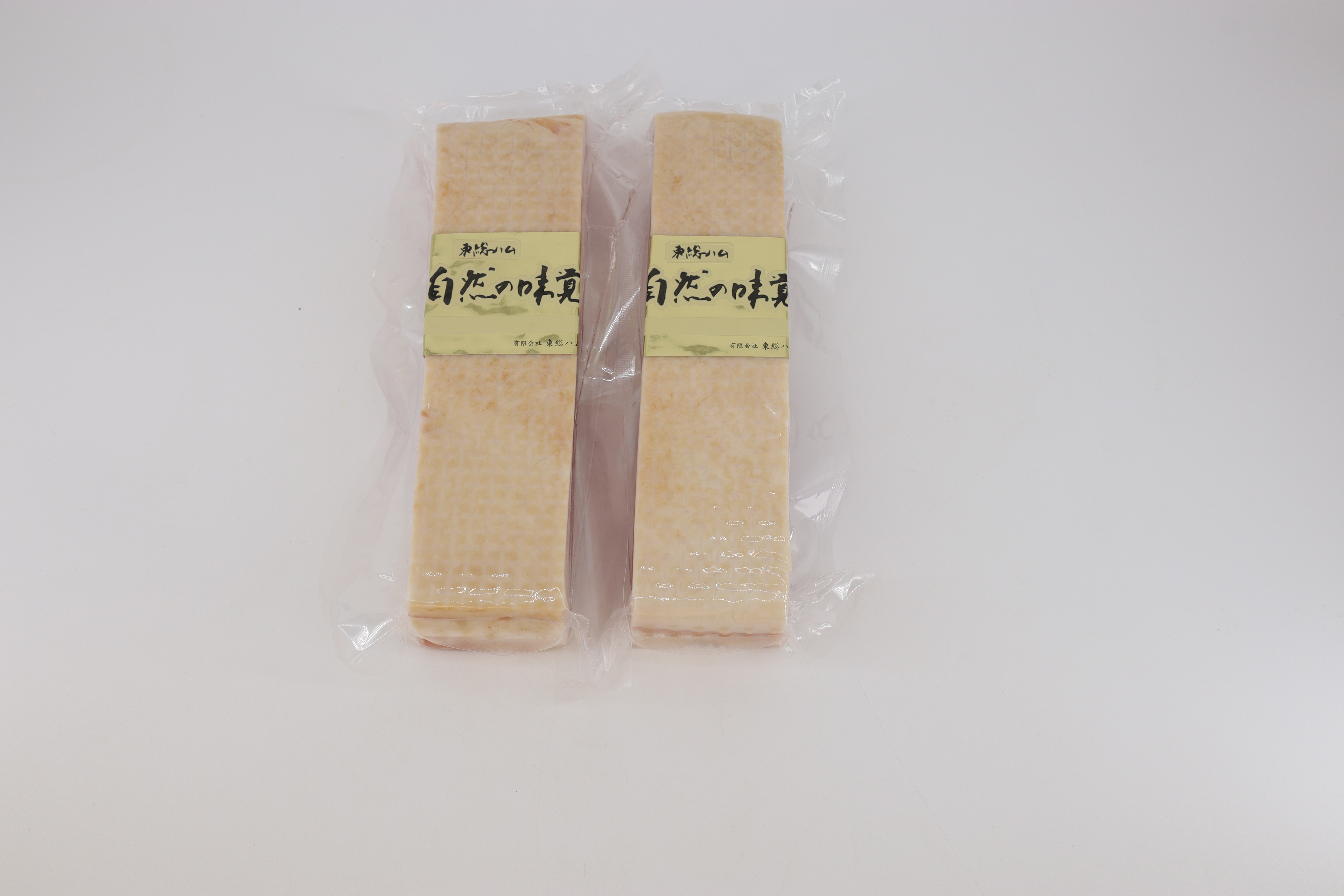 
                  ベーコン ブロック 650g×2本セット 手作りベーコン 豚肉 肉 ぶた肉 豚 豚バラ 豚バラ肉 バラ肉 真空包装 真空 熟成肉 燻製 ベーコンブロック 送料無料 有限会社東総ハム 千葉県 旭市 tsh005
                