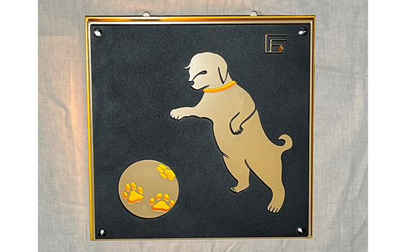 （黄色）アイアンアートウォールデコ和風犬　2.5kg