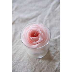 リアルなお花のキャンドル　『ROSE』(ローズの香り)