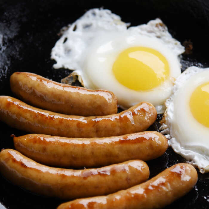 【ふるさと納税】平飼いニワトリの有精卵！ほんまの朝食セットC（卵20個、ウィンナー6本、フランクフルト3本） / 卵 ウィンナー フランクフルト 朝食 / 佐賀県 / 本間農園 [41AJAA014]