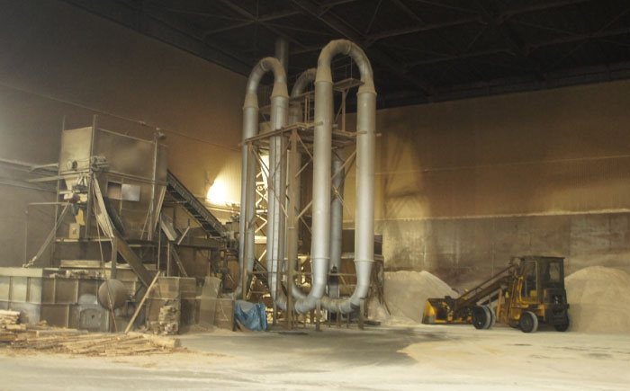 「いよ備長炭　八角」10㎏ [AGAK002] 愛媛県大洲市/ミスタースミス 備長炭 オガ炭 炭 炭焼き 炭火 脱臭 除湿