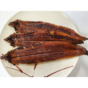 「国産うなぎ蒲焼」3尾(720g～750g)
