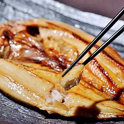 ふるさと納税 斜里町 知床産真ホッケ一夜干し400g×4尾セット　漁師福まさの特製手作り干物 |  | 03