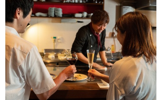 
24-1【鉄板bal Selpepe　～セルぺぺ～】ふるさと納税特別コース＜１名様＞お食事券
