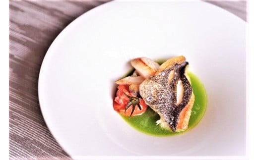 NIPPONIA HOTEL 八女福島 商家町 レストラン〈ルアン〉ディナーペアチケット【レターパック】 ディナー フレンチ 福岡 八女 料理