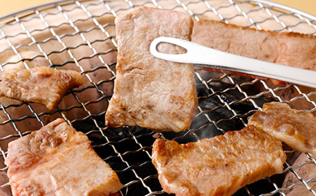 【セット】 天城町産 鹿児島育ち 鹿児島 黒牛 赤身 モモ肉 焼肉用 500g 徳の塩・ダイヤ セット