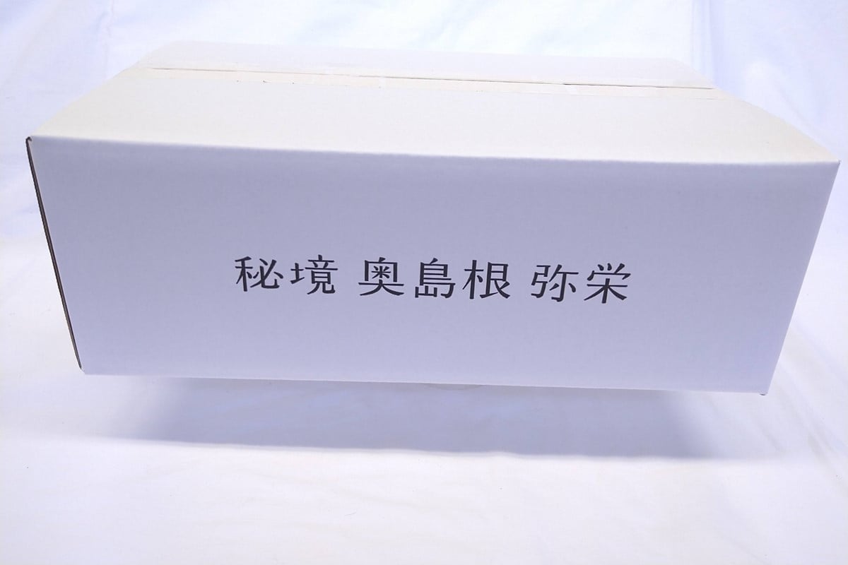 
            【令和7年産】【定期便】弥栄町産特別栽培米「秘境奥島根弥栄」つや姫5割減（10kg×6回コース）【090_1870】
          