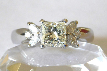 【ふるなび限定】【一点もの】Pt900　ベリーライトイエローダイヤ（1.045ct）リング　M19　K06081-H　FN-Limited-SP