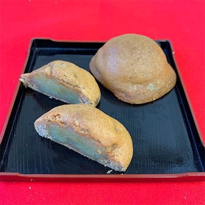 ふるさと納税 泉南市 ●泉南食ブランド認定菓子 詰め合わせ |  | 02