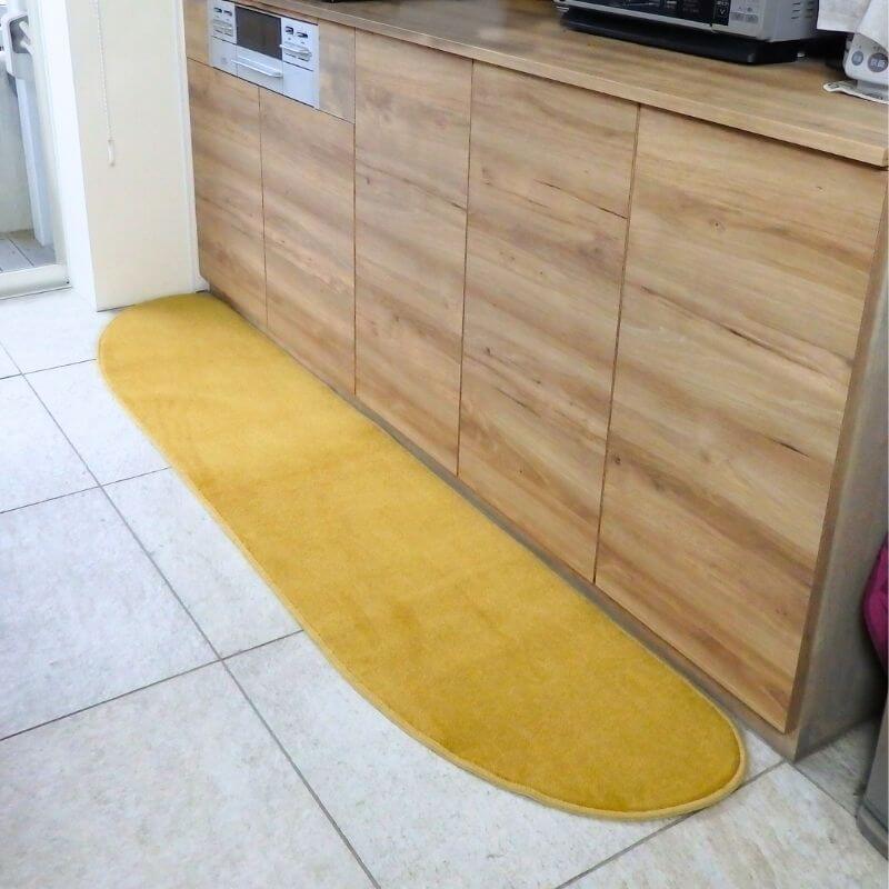 北欧風キッチンマット ラグマットタイプ 45×150cm ゆりかご型 ゴールド 抗菌防臭 SEK 織人しきもの屋工房 diw0023