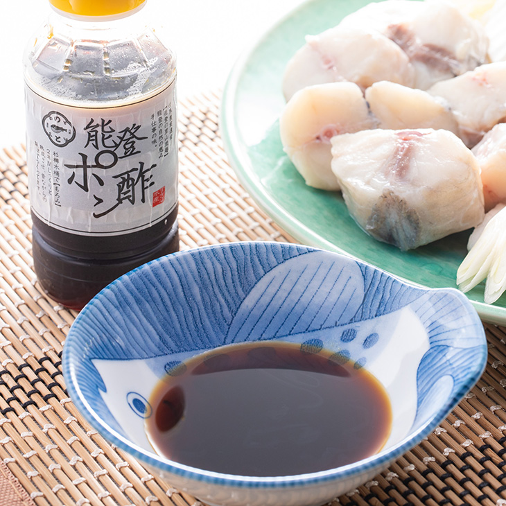 天然 能登 ふぐの切り身（骨つき）300g×3パック｜ふく ポン酢 ふぐ 魚介類 鍋 国産 旬 ※年末年始の発送不可 ※2025年9月上旬より順次発送予定◇