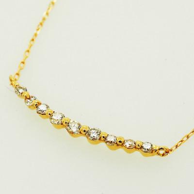 ふるさと納税 松山市 K18　イエローゴールド　ダイヤ　カーブライン　0.10ct　ネックレス |  | 01