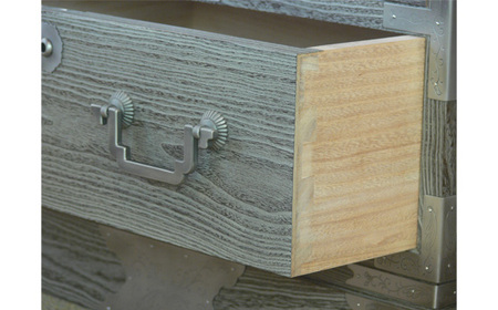 からくり手許箪笥 職人手作りの工芸品《サイズ：W55cm×D39.5cm×H72cm》重さ：約25kg 家具インテリア 加茂市 高橋芳郎タンス店