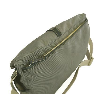 ふるさと納税 豊岡市 豊岡鞄 KANEDAITO RVKショルダーM 561011グレー |  | 03