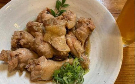 訳あり 老舗居酒屋 DELICHA 鶏手羽煮込み 約1.5kg（約500g×3パック）【訳あり 簡易包装 山口県 宇部市 老舗 居酒屋 地元 人気 おばんざい 冷凍 一品 真空パック 急速冷凍 酒 お