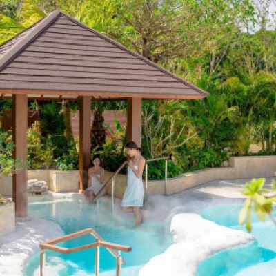 都会にはない興奮と贅沢のテーマパーク「ジャングリア沖縄&スパ」/1dayチケット 大人2名・子供2名【1186840】