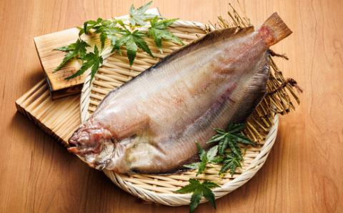 ＜北海道産＞柳かれいを一夜干しに!「柳かれい一夜干し」2枚×6個セット【配送不可地域：離島】