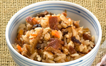 【6回定期便】角煮5個・ちまき8個・角煮めしの素2個 /角煮家こじま[DBX074]