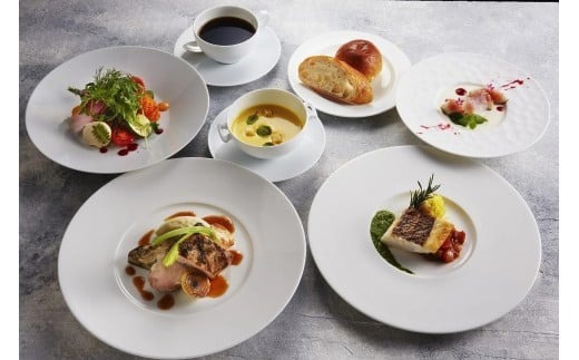 T-35 JWマリオット・ホテル奈良 ペアディナー券（オールデイダイニングでの洋食５コース）