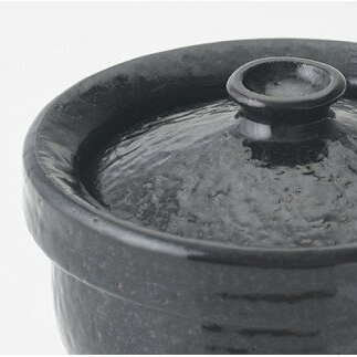 土鍋で炊くと米が甘くなる 「濃黒3合釜鍋 雑穀ご飯鍋」 ARITA PLUS A90-11