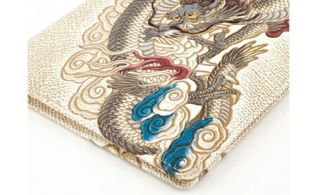 【文庫屋大関】パーソナルホルダー　龍神＜グレー＞【皮革工芸品】 雑貨 日用品 ブックカバー パスポートケース 貴重品入れ マルチケース シンプル 和風 革小物 
