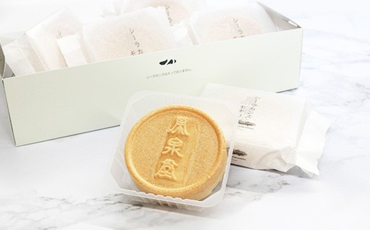 シーラカンス モナカ／簡易箱6個入【最中 仙台市 お土産 和菓子 スイーツ 高級菓子 デザート プレミアム 和スイーツ ギフト 贈り物】