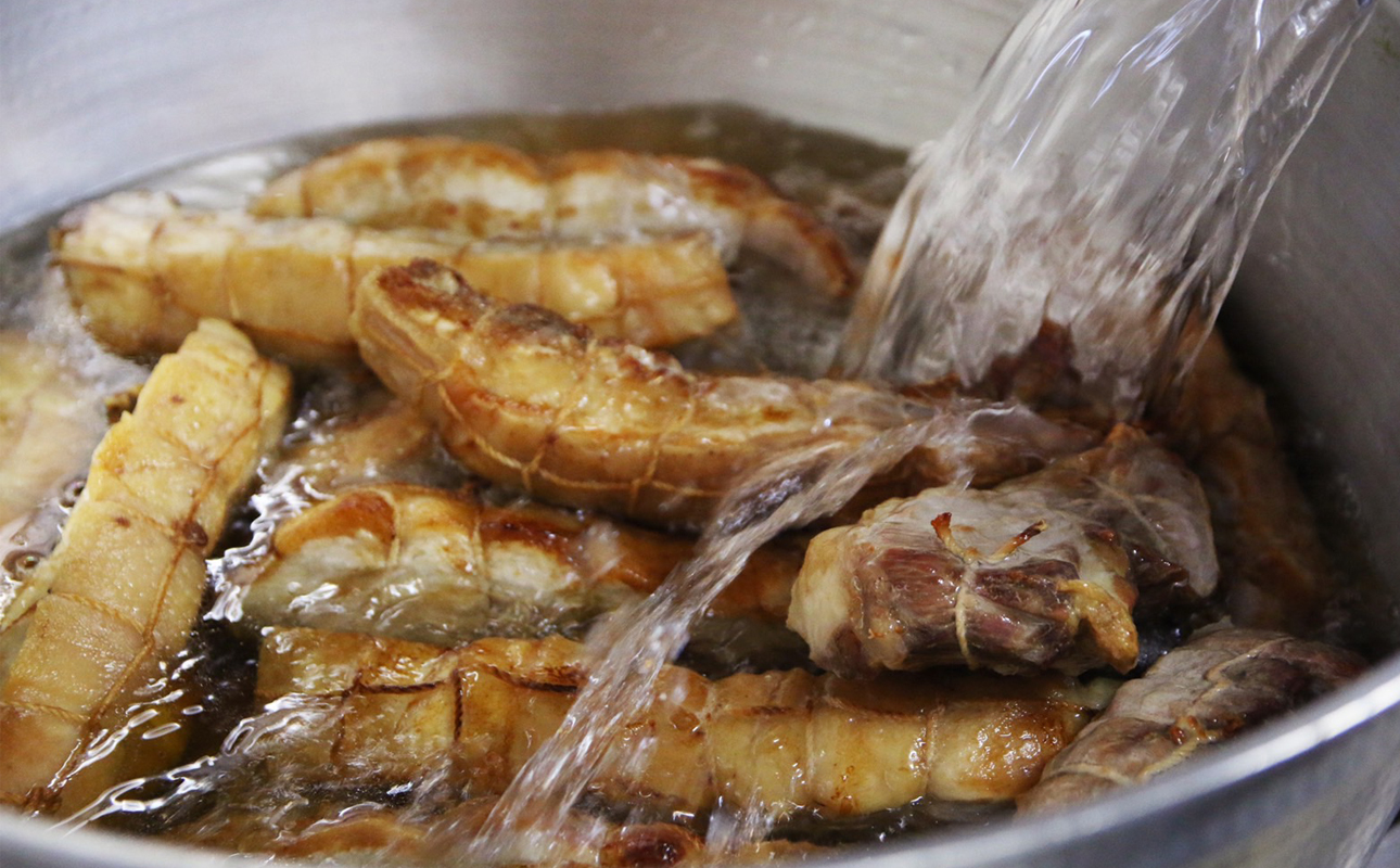 三重県産のブランドポーク「さくらポーク」を使用した、つくだ煮屋のたまり叉焼（チャーシュー）1個【チャーシュー丼 丼ぶり どんぶり 豚肉 ぶた たまり醤油 ごはんのお供 おかず おつまみ 晩酌 三重県 