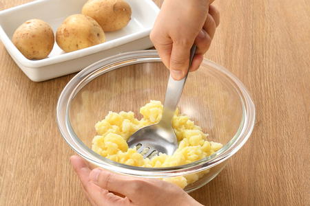 LES3219 マッシャーフォーク