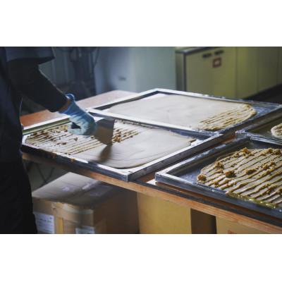 ふるさと納税 喜界町 【純黒糖×燻製】喜界島の香りが広がるミックスナッツ(無添加)×6袋セット |  | 03