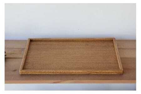 桐のトレー (L) 桐製 木製 38.5cm 29cm 無垢材 防虫剤 漂白剤 不使用 天然木 桐材 国産 日本製 食器 雑貨 インテリア 水洗い できる 木製トレー クラフト おしゃれ 工芸品 カフ