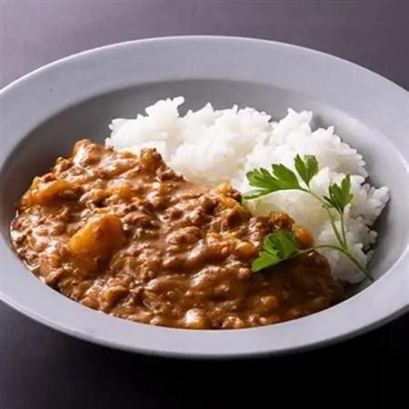 青森りんごカレー3種セット　各200g×2袋　計6袋【配送不可地域：離島・沖縄県】【1655009】