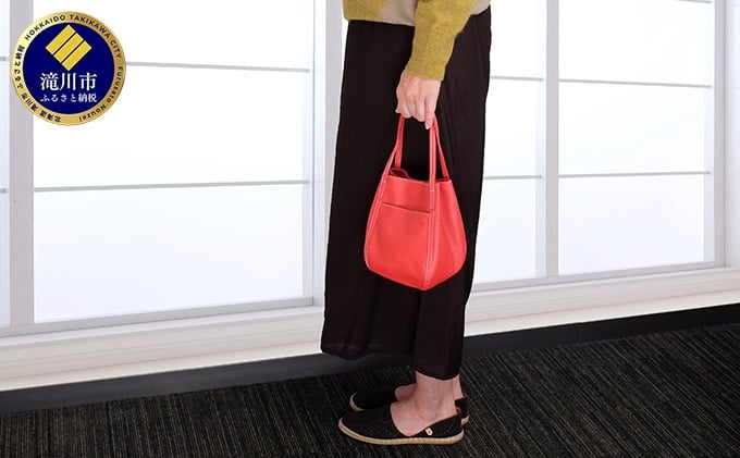 
                  牛革　ミニバック　赤
                