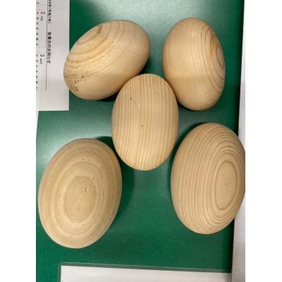 ふるさと納税 城陽市 京都府産ヒノキで作る 木の卵 5個入(約40g×5) ツボ押しや除湿、お風呂に入れて香りを楽しめます