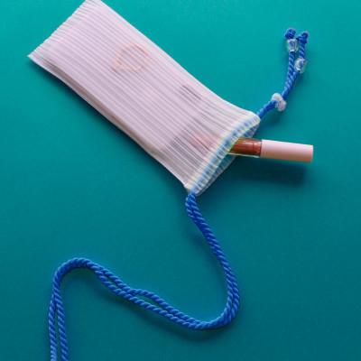 ふるさと納税 高松市 香川県産 プリーツ ポシェット・ストライプ[ブルー1点]　軽やかで上品な透け感のあるサコッシュ |  | 02