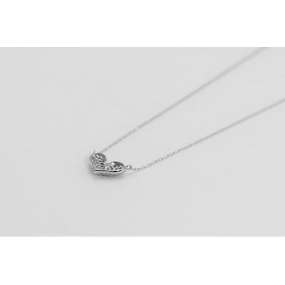 ふるさと納税 韮崎市 Pt900 メレーダイヤ37個 0.19ct ハート型 ペンダントネックレス Islauth9 |  | 02