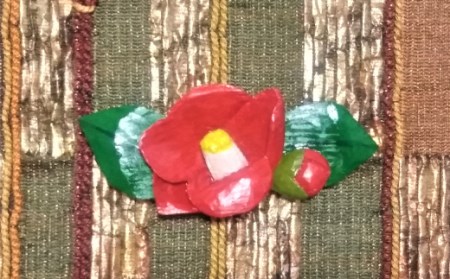 11月の帯留め（椿）（兼ブローチ）【hms015】