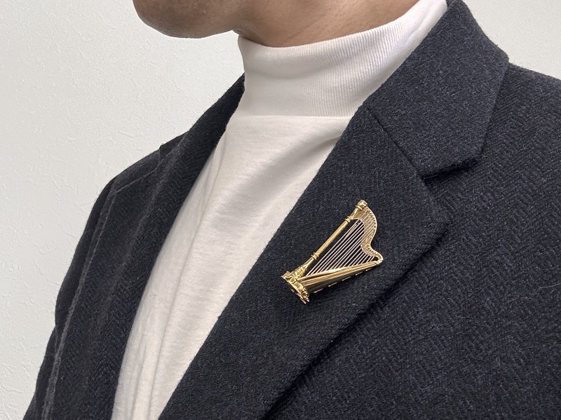 K18/PT900　ハープブローチ　AB00282