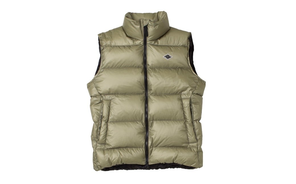 ＜UNISEX＞ 北海道ダウン：RETAR NUY／レタールヌイ［ESON／エソン］DOWN VEST［PISTACHIO］