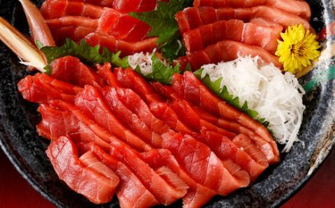 【３回定期便】天然本マグロ　中トロ　２柵　解凍書付 海鮮 魚介 鮪 惣菜 冷凍 クロマグロ