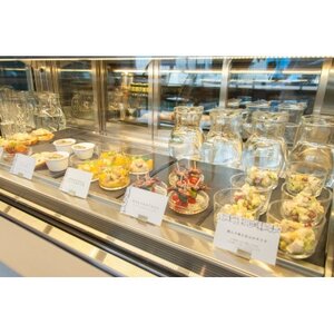 彩りあふれる料理と温かな異空間に包まれる、hitotokiの選べる週替わりランチ【1695547】