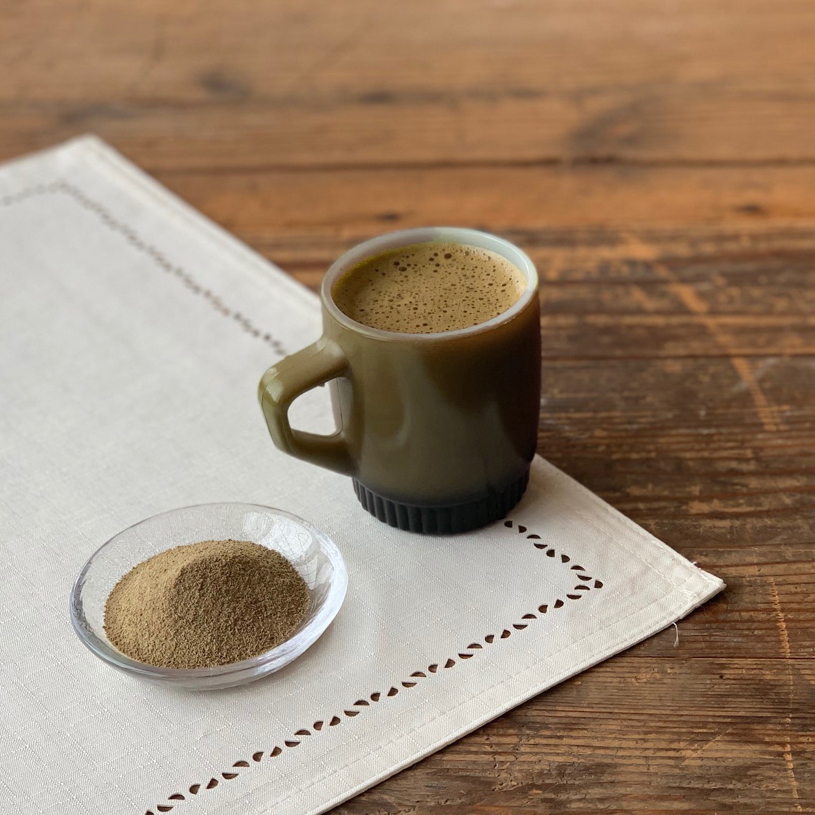 
                  滋賀県産朝宮ほうじ茶使用 泡立つ ほうじ茶ラテ1kg【約66杯分】
                