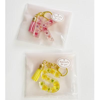 ふるさと納税 日高町 イニシャル　ハーバリウムキーホルダー　イエロー系　【Y】 |  | 03