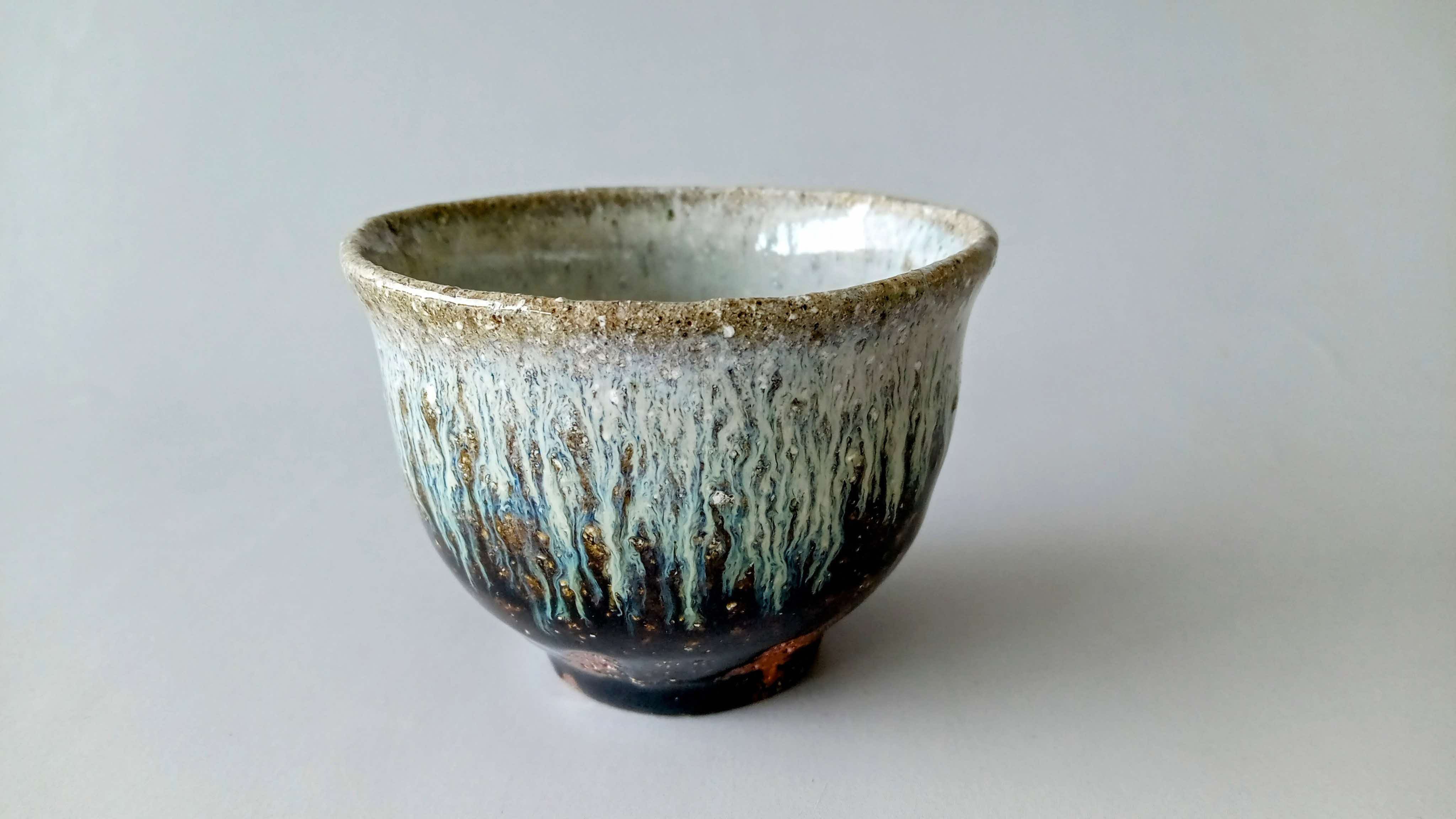 
            24-201　梅田健太郎窯　朝鮮唐津ぐい吞
          